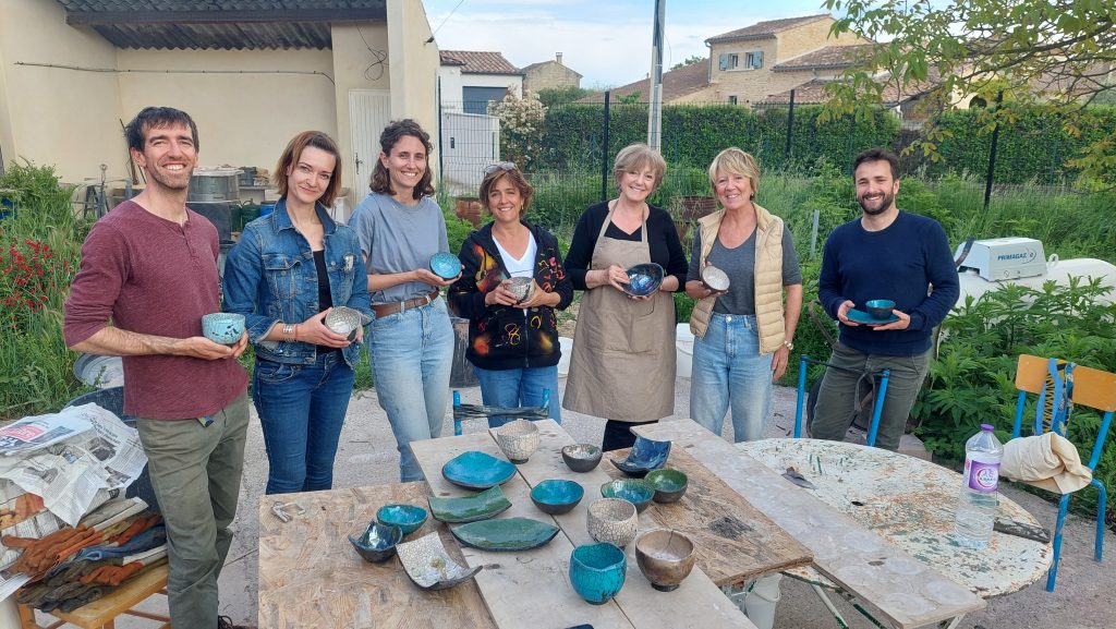 Stage raku. Fin du stage. Exposition des pièces cuites